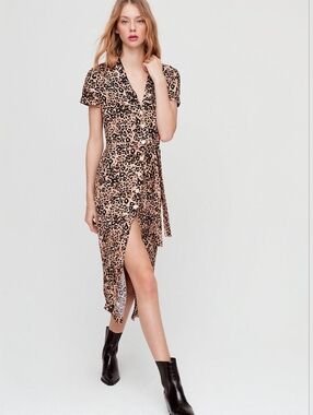 Wilfred Aritzia Leopard Shirt Dress Size Small